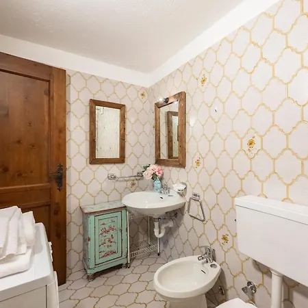 Graceful In - Happy Apartmán Courmayeur