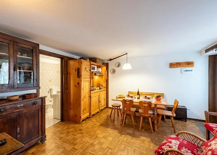 Апартаменты Graceful In - Happy Курмайор